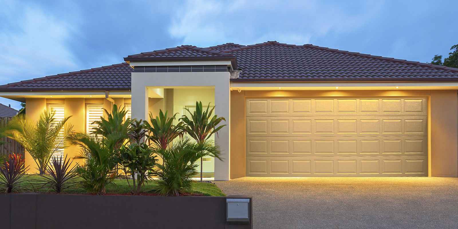 Sectional Door – Mid Height (up to 2450mm) - Image 4